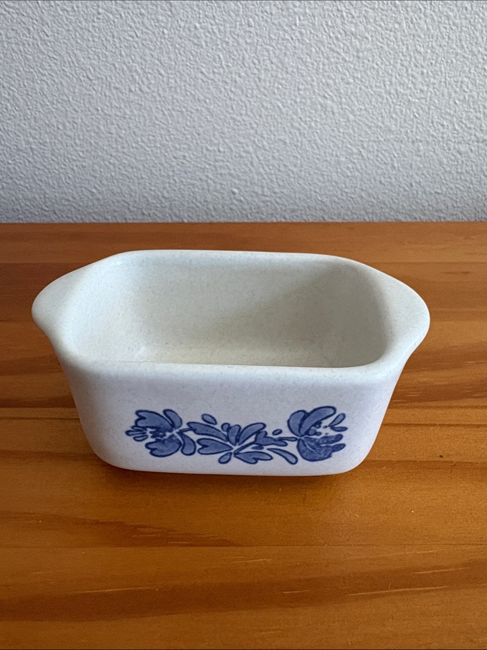 Vintage Pfaltzgraff Yorktowne Stoneware Sugar Packet Sweetener Holder Dish